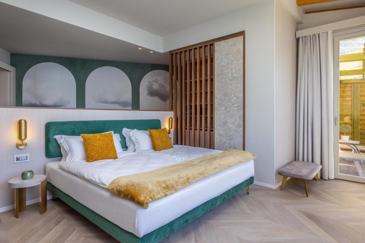 Val Di Sogno - Adults Only